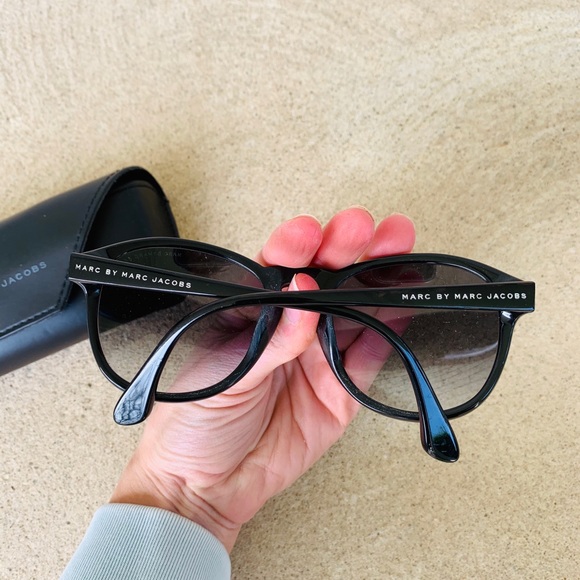Marc by Marc Jacobs sunglasses - Picture 3 of 3